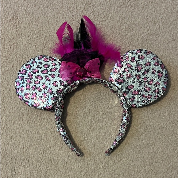 Disney Accessories - Disney Pink and Black Sequin Minnie Ears